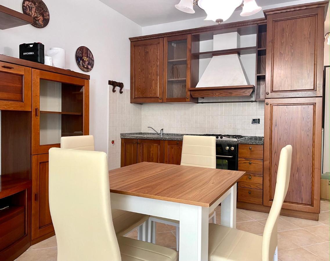 Sunset Boutique Apartment Марина-ді-Масса Екстер'єр фото